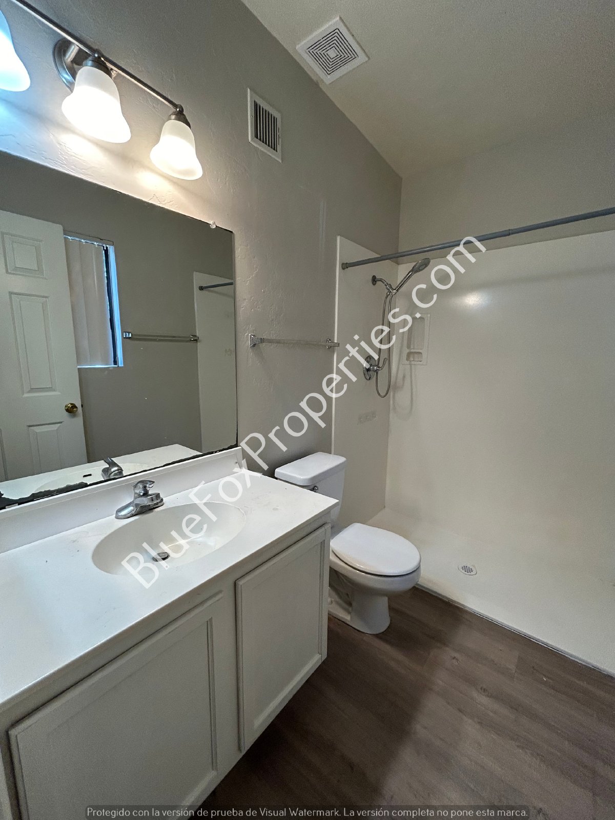 110 W Delano St #1 property image