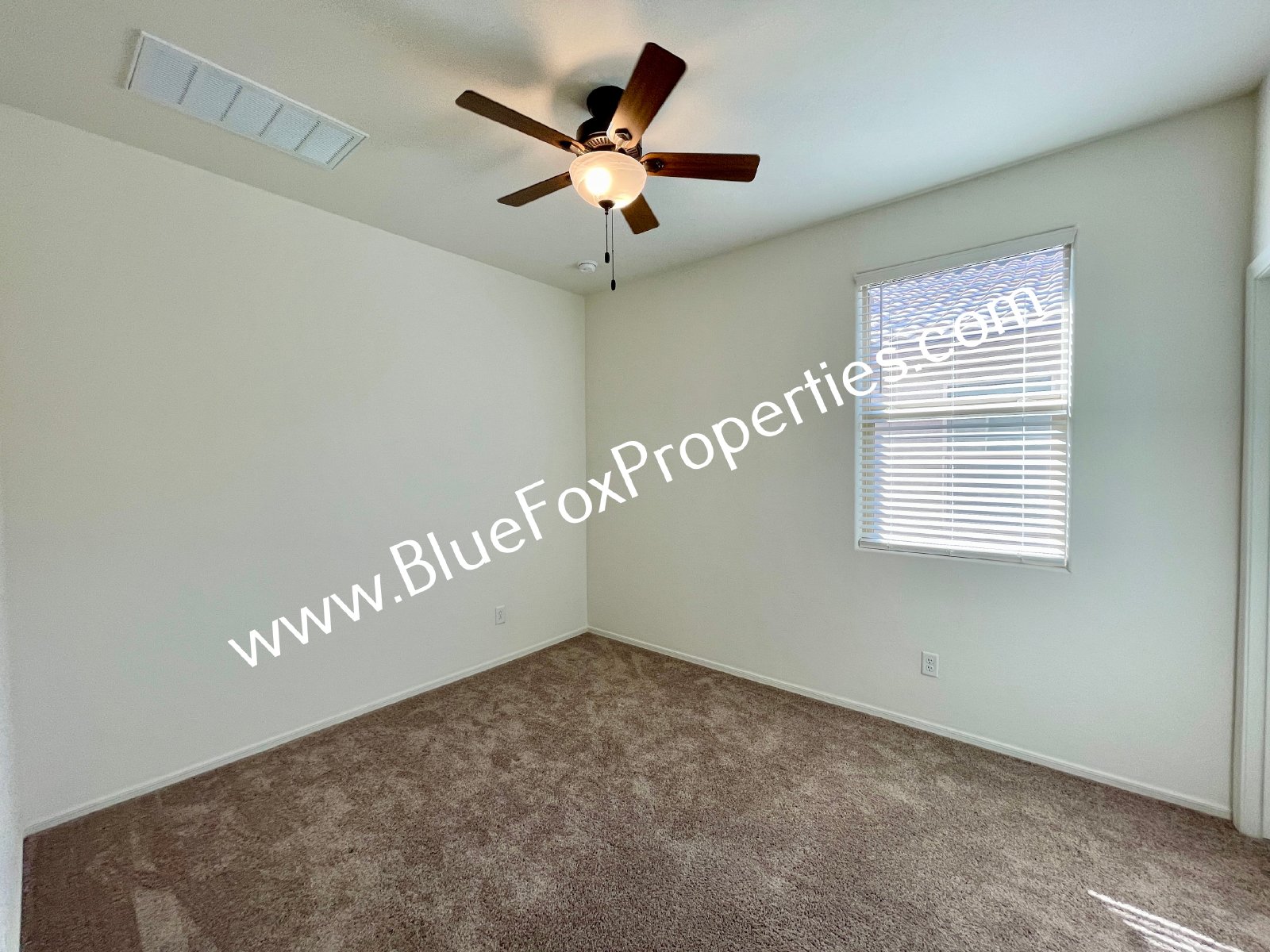 10623 W Harrigan Dr property image