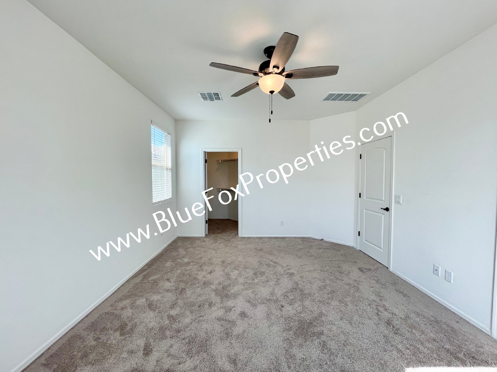 10623 W Harrigan Dr property image