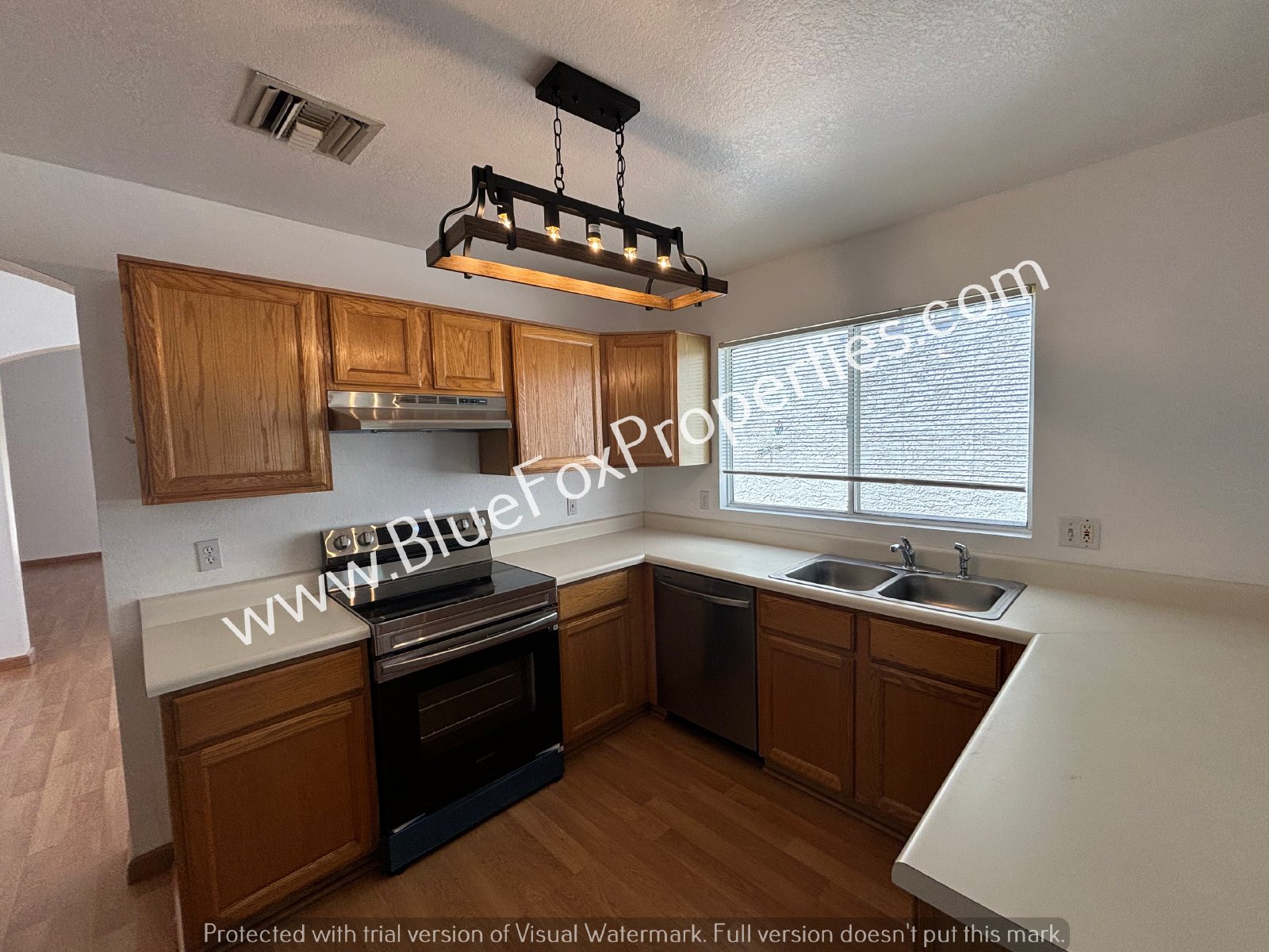 9042 E Muleshoe Street property image