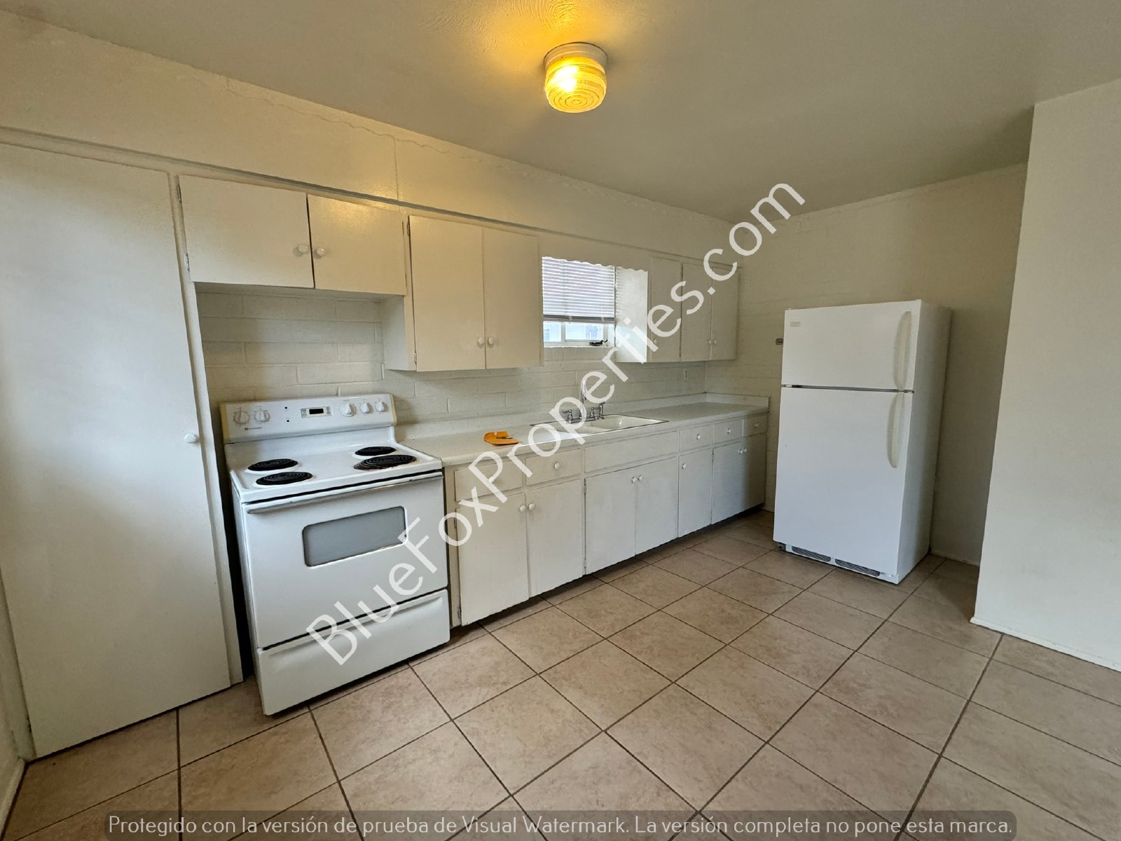 1224 N Camila Blvd property image