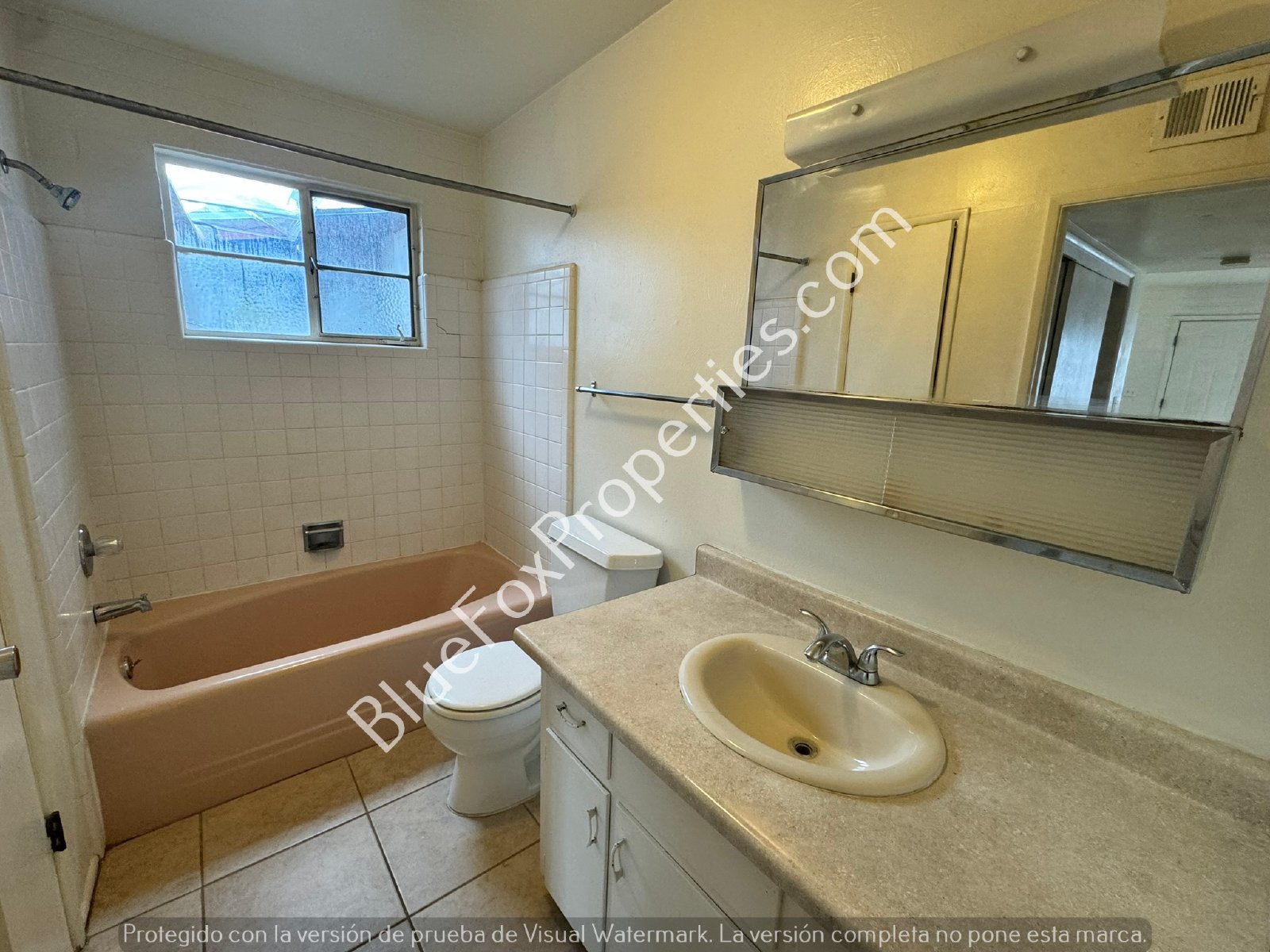 1224 N Camila Blvd property image