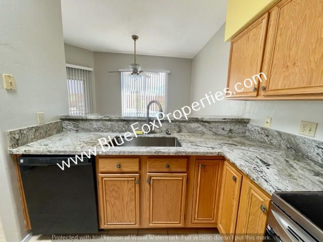 10278 N Mineral Spring Ln property image