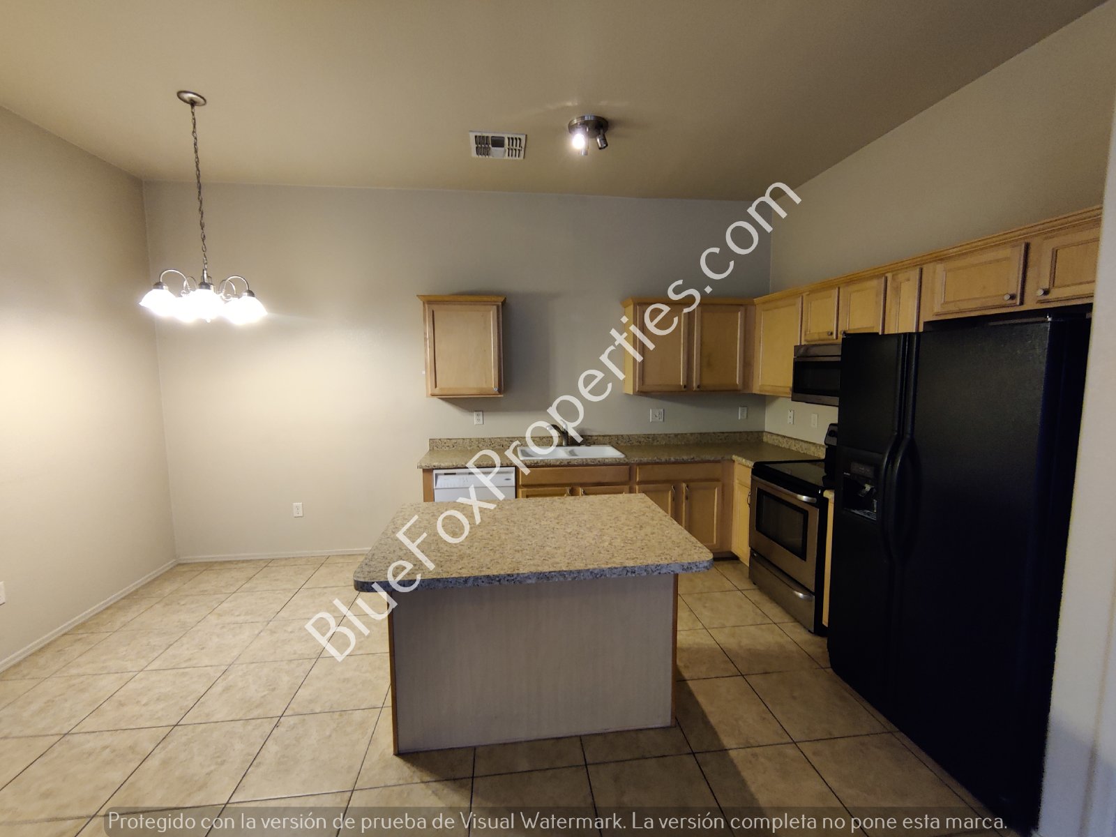 2 Bedroom Townhome in Central Location property image