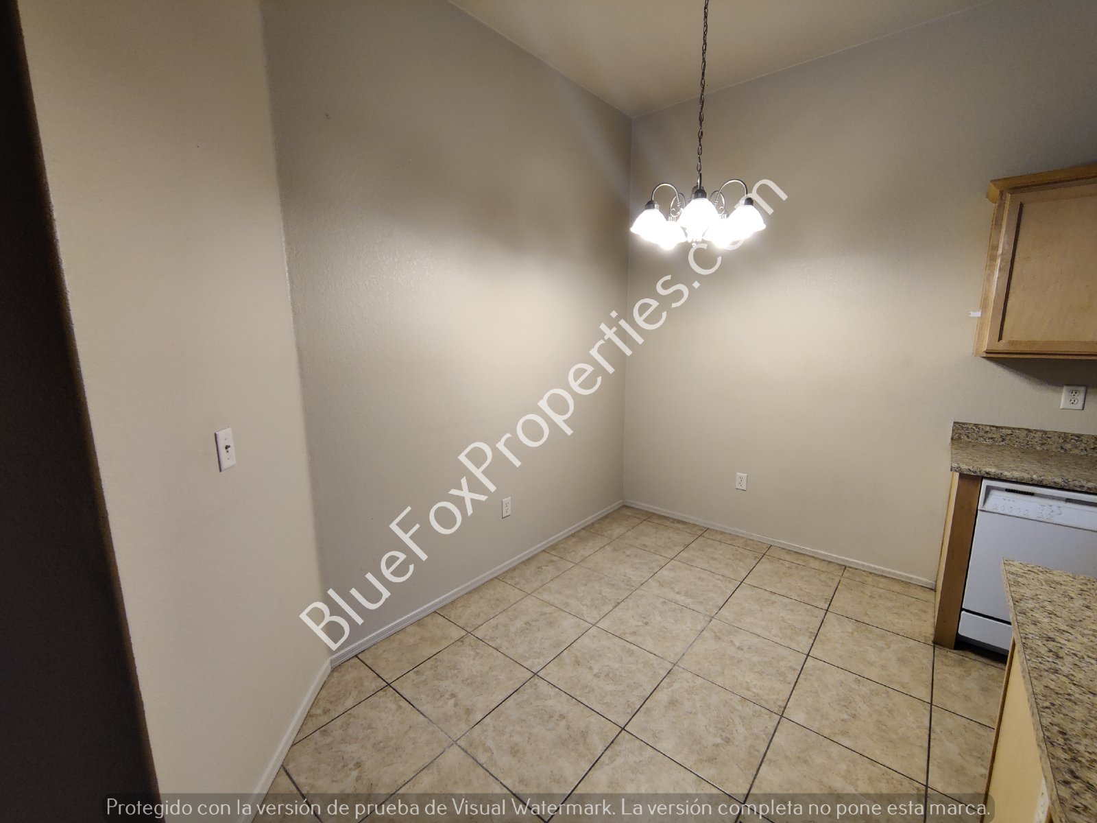 2 Bedroom Townhome in Central Location property image