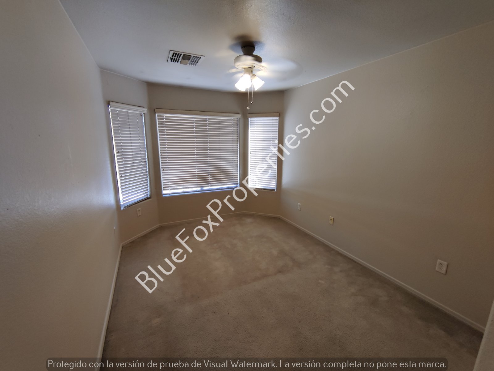 2 Bedroom Townhome in Central Location property image