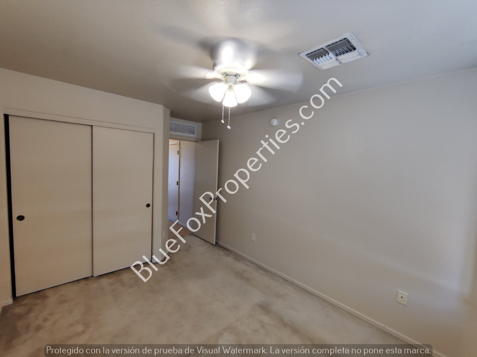 2 Bedroom Townhome in Central Location property image