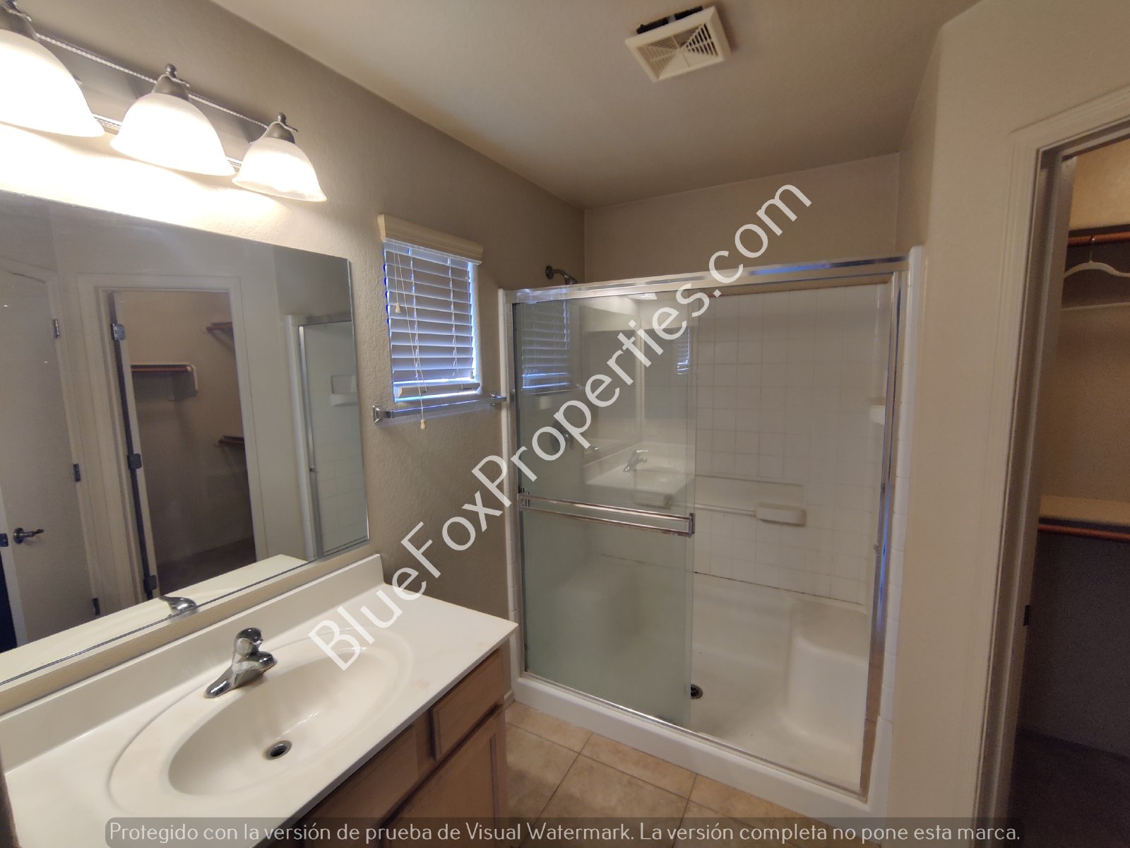 2 Bedroom Townhome in Central Location property image