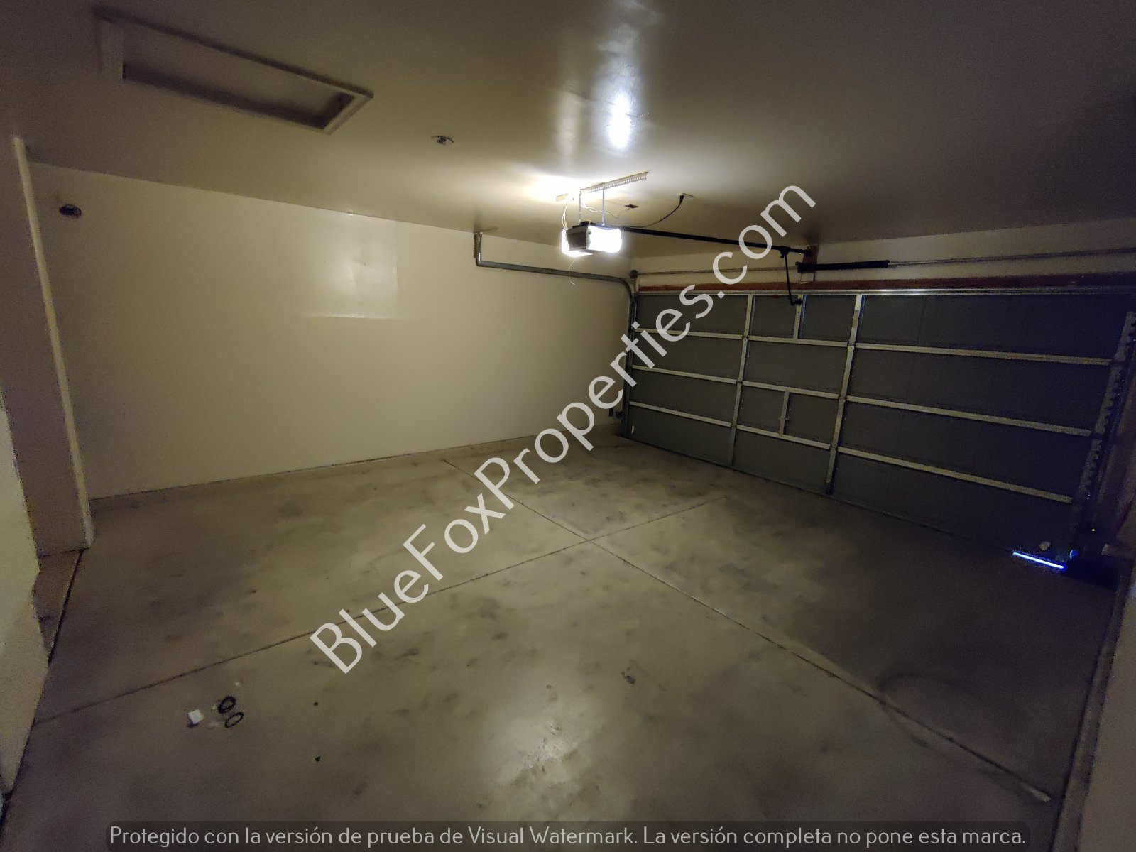 2 Bedroom Townhome in Central Location property image